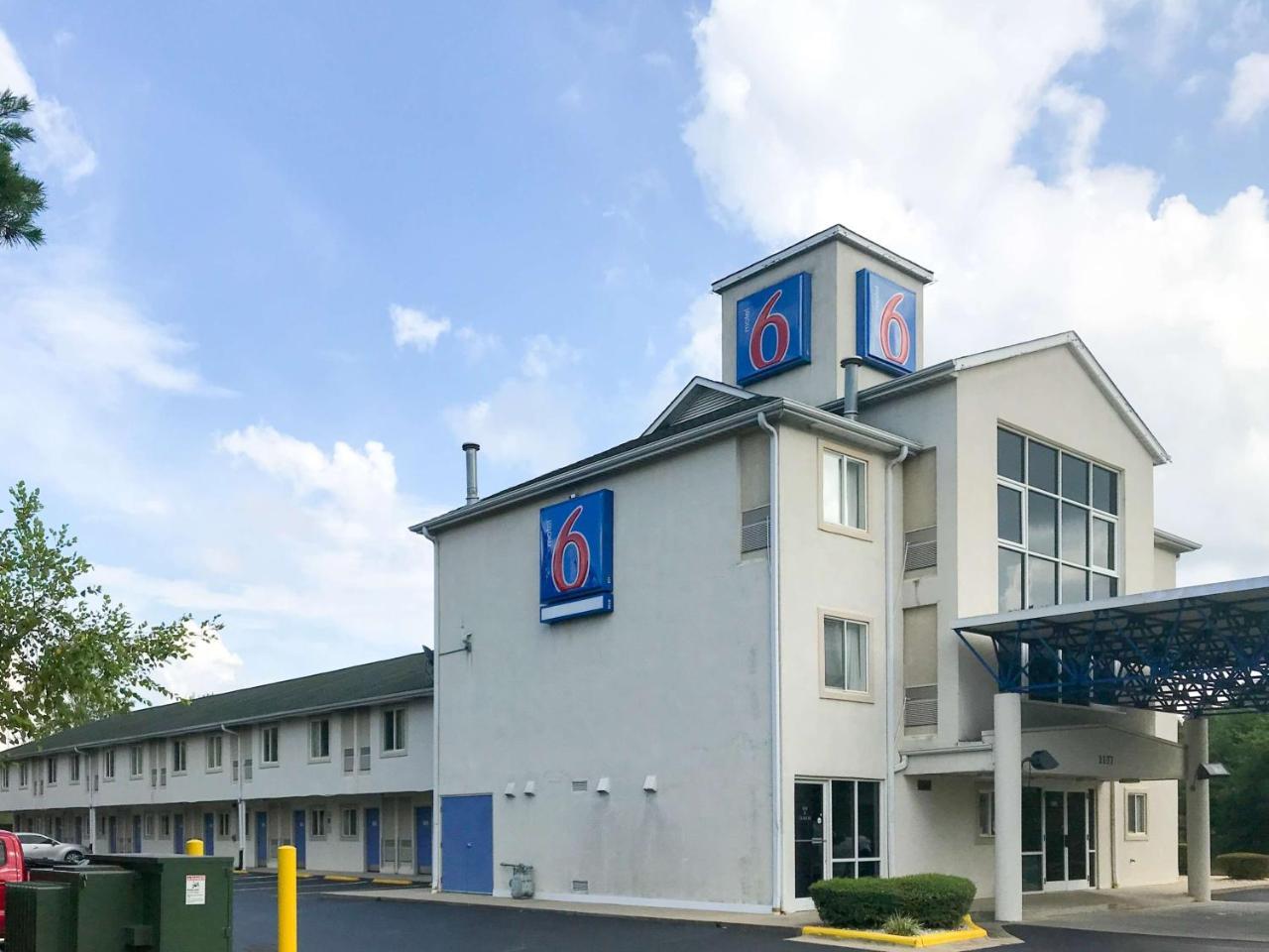 斯泰茨维尔6号汽车旅馆 外观 照片